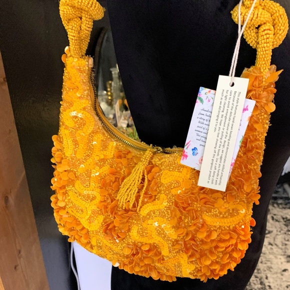Made in India Handbags - Fun Yellow/orange beaded bag NWT-made in India